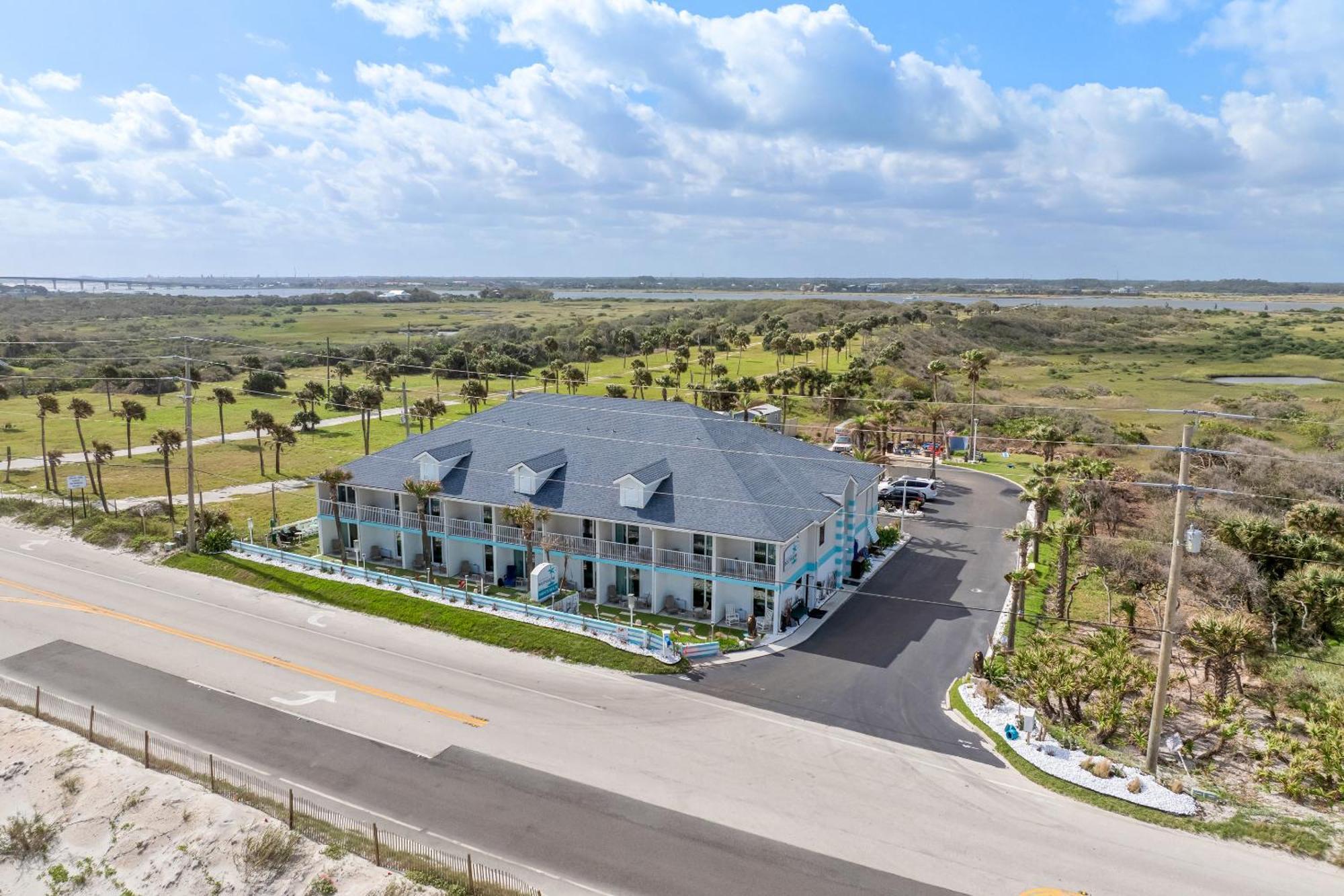 Ocean Sands Beach Inn (Adults Only) St. Augustine Exterior photo