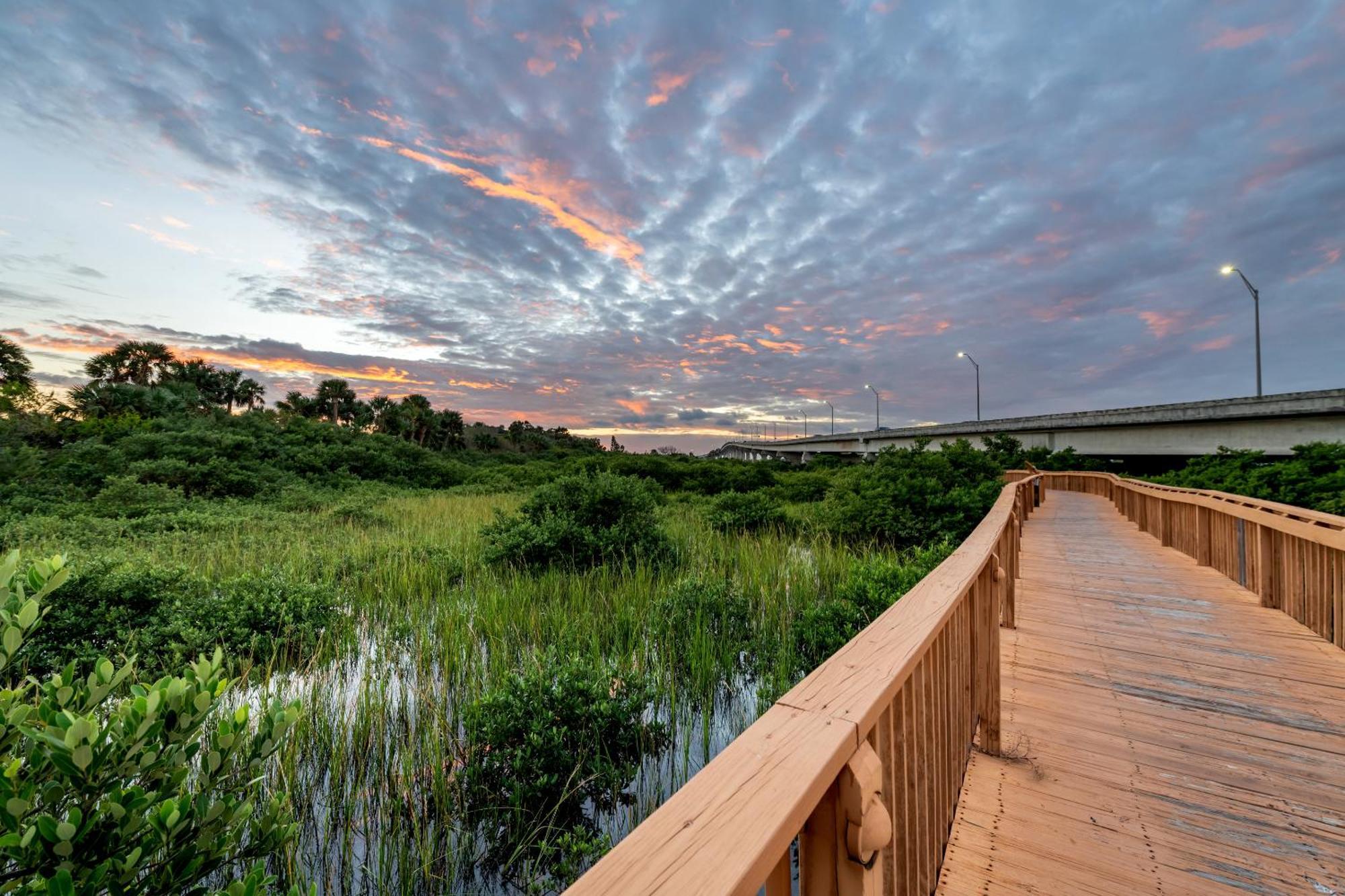Ocean Sands Beach Inn (Adults Only) St. Augustine Exterior photo
