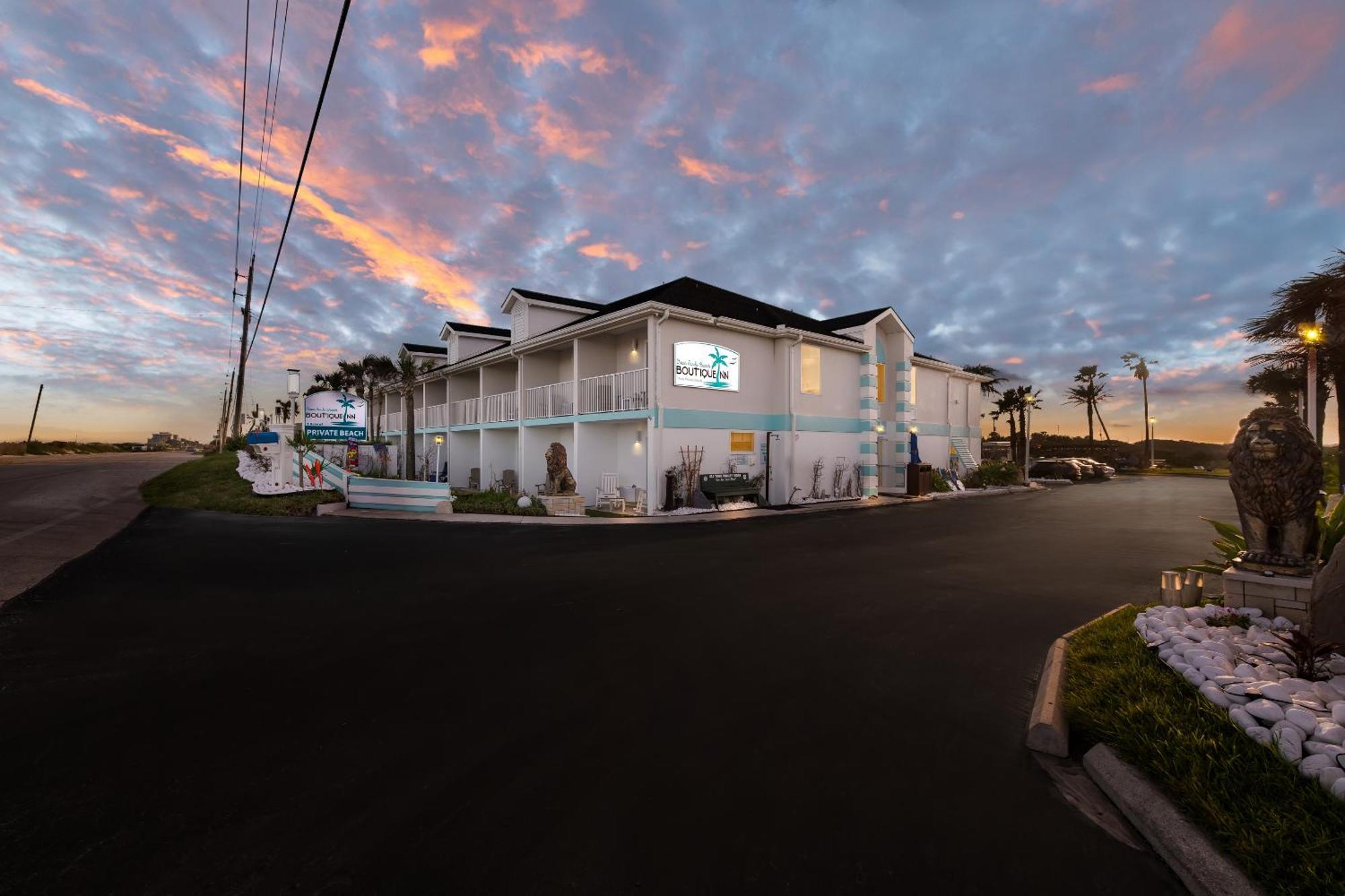 Ocean Sands Beach Inn (Adults Only) St. Augustine Exterior photo